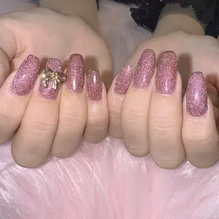 ネイル RIEKO🍒 ワンホン♡推しネイルのネイルデザイン