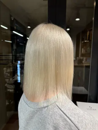 セミロング 🎀ダブルカラー hinata🎀のヘアスタイル