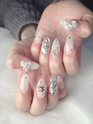 ネイル うにゃねいる🌷 Mayaのネイルデザイン