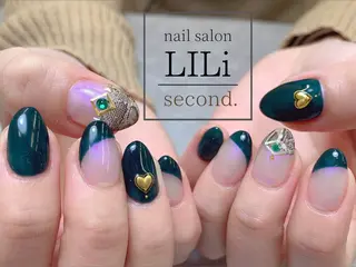 ネイル Sari ✳︎のネイルデザイン