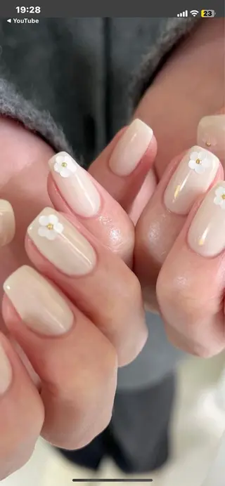 ネイル BABELバベル所属・江戸川橋✨BABEL 【バベル】大人可愛いのネイルデザイン