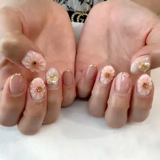 ネイル 💎🐰 saki. m 🐰💎のネイルデザイン