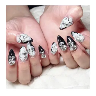 ネイル LaLa Peach 福岡のマツエク・マツパデザイン