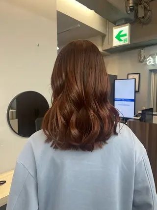 ミディアム カラー ✩.*Aise⟡.· 艶カラー🪽のヘアスタイル