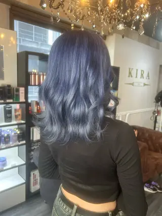 ミディアム 石井 綾乃のヘアスタイル