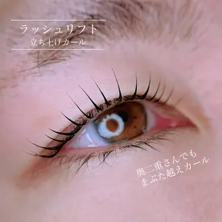 マツエク・マツパ 岡田 萌々香のマツエク・マツパデザイン