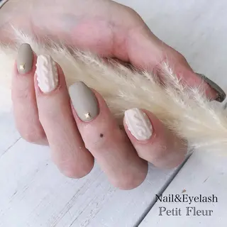 ネイル Petit Fleur所属・青柳 亜梨奈のマツエク・マツパデザイン