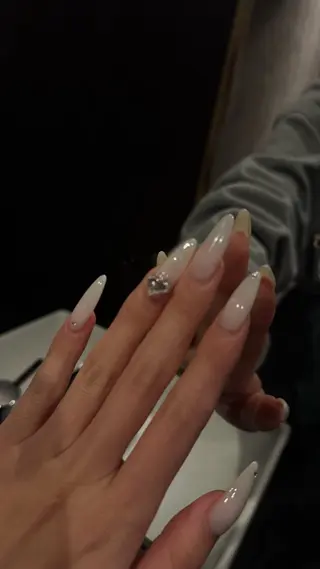 ネイル Derma所属・furukawa mahoのネイルデザイン