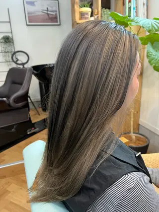 セミロング LANI hair resortのヘアスタイル