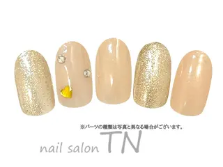 ネイル 中島 実穂のネイルデザイン