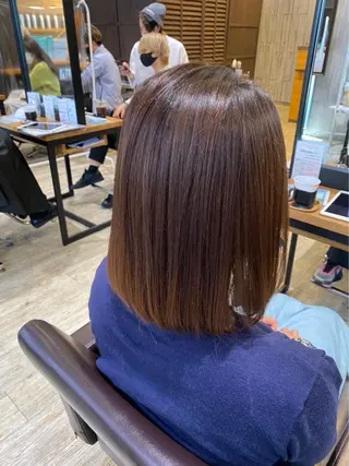 カラー 藤田 彩音のヘアスタイル