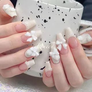 ネイル Queens 榊 まおのネイルデザイン