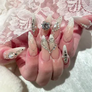 ネイル ドライヘッドスパ 名古屋駅徒歩5分のエステ・リラクイメージ