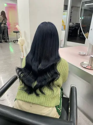 ロング Tint by alo所属・🐰FUMINA🐰 カットモデルのヘアスタイル