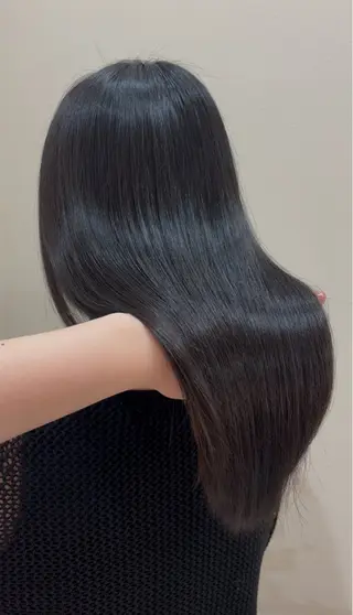 セミロング Felicita所属・小笠原 望愛のヘアスタイル