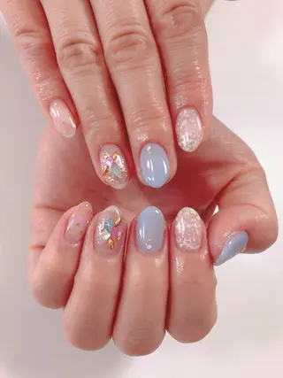 ネイル Lily Roseスタッフ一同のマツエク・マツパデザイン