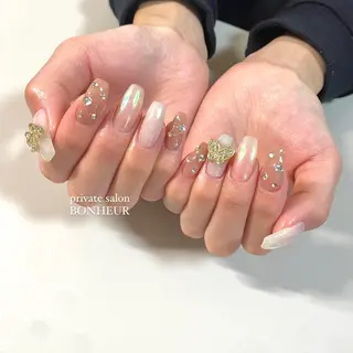 ネイル BONHEUR Annaのネイルデザイン