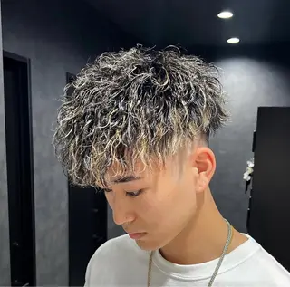 カラー パーマ メンズ 🔥メンズ 特化🔥菊水皐暉🔥のヘアスタイル