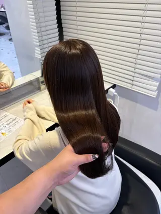 ロング カラー 透明感ベージュカラー ♡上野♡AIのヘアスタイル