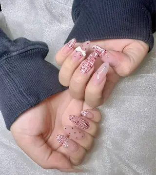 ネイル LoveOrchid所属・髙田 亜美のネイルデザイン