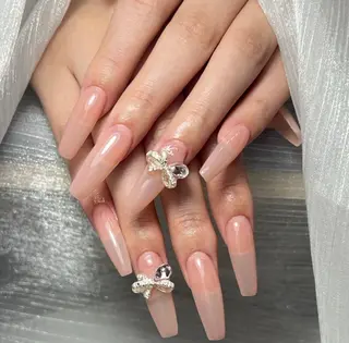 ネイル 長さ出し専門パーツ jenniferのネイルデザイン