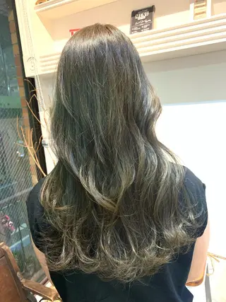 ロング 大宮/山口 竣也のヘアスタイル