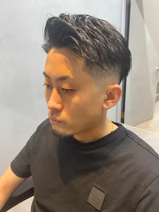メンズ ✨デザインカラー✨ ✂️kouki✂️のヘアスタイル