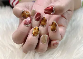 ネイル ティーエヌ 金山駅東口店のネイルデザイン