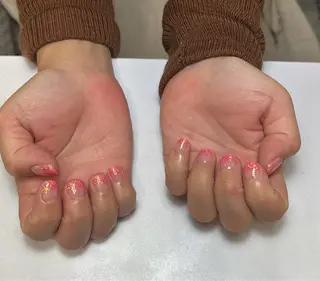 ネイル ネイルサロンエーナインイオン西町店所属・大館 萌香のネイルデザイン