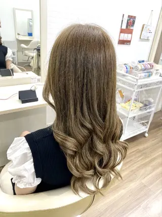 ロング カラー GLOSS❤︎ Harunaのヘアスタイル