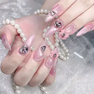 ネイル Queens ゲンのネイルデザイン