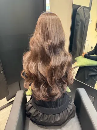 ロング カラー 韓国レイヤー➰北田 陸斗➰コテ巻きパーマのヘアスタイル