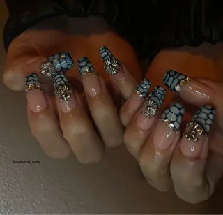 ネイル Spiky とうげ ふうかのネイルデザイン