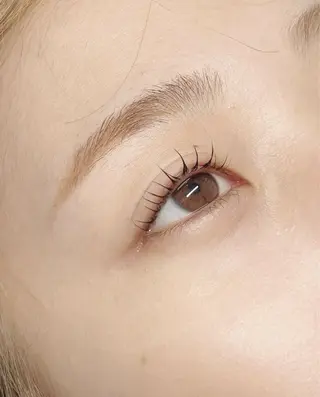 マツエク・マツパ 三隅 亜矢の眉毛・アイブロウイメージ