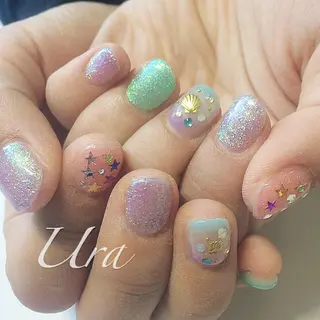 ネイル UrakoNail 《nail》のネイルデザイン