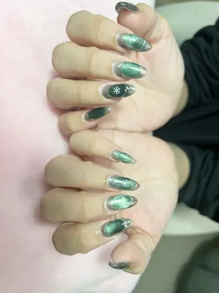 ネイル ヒナネイルサロン所属・Hina ネイルサロンのネイルデザイン