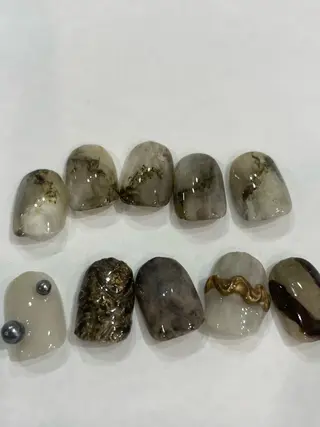 ネイル LETTER_& harunaのネイルデザイン