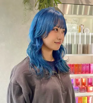 セミロング 艶ハイトーン/ 輝保🤍✨のヘアスタイル