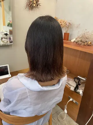ミディアム 山下 悠月のヘアスタイル