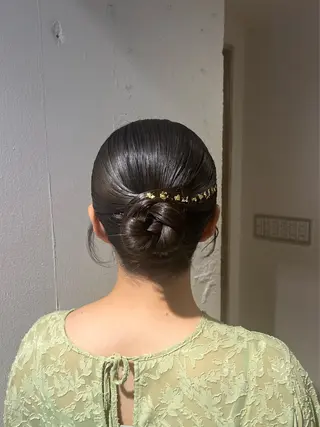 ヘアアレンジ ᴛᴏᴍᴏᴋᴀ / ᴄʜᴇʀɪのヘアスタイル