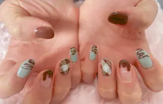 ネイル nail salon Berry所属・前田 りかのネイルデザイン
