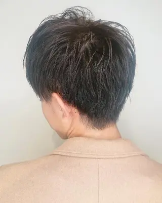 メンズ ブリーチ/ヘアケア/ 艶髪/イギチハルのヘアスタイル