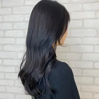 ロング カラー abilita AZUSAのヘアスタイル