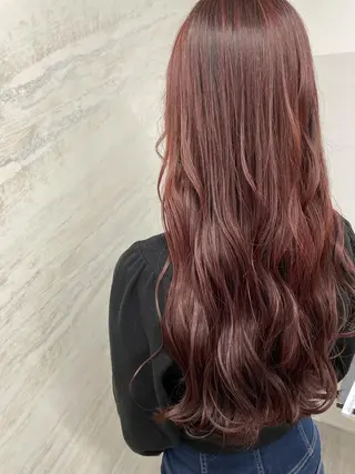 カラー AIRI layer cut hairのヘアスタイル