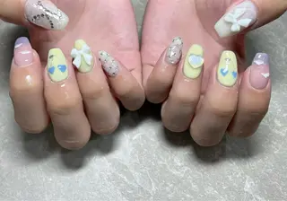 ネイル LAVISH nail salonのネイルデザイン