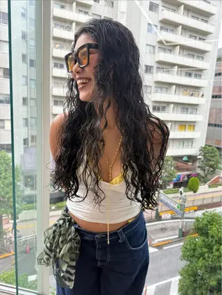 ロング パーマ スパイラルパーマ 🌐hina⭐️のヘアスタイル