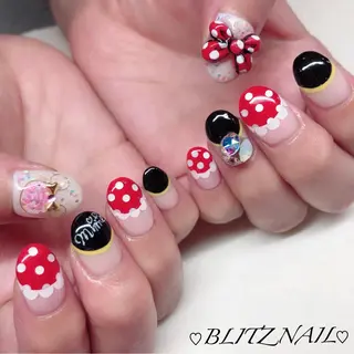ネイル BLITZ Nail 岩田💅🏻✨のネイルデザイン