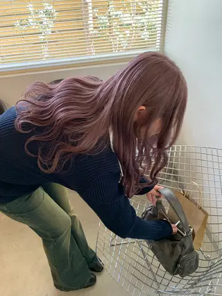 ロング カラー Tsukasa/ ハイトーン/寒色のヘアスタイル