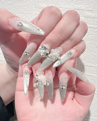 ネイル D-BEAUTY Nailsalonのネイルデザイン