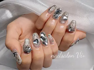 ネイル ✨Nailsalon Vi+✨のネイルデザイン